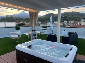 Holiday house ice honey Calatabiano